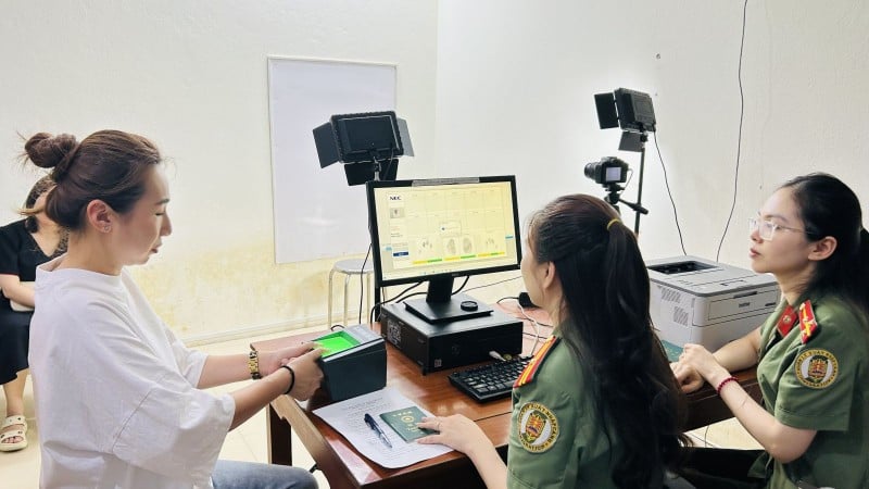 Tài khoản định danh điện tử mức độ 2 là 