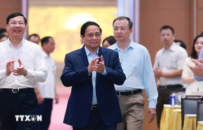 ttxvn-thu-tuong-chu-tri-phien-hop-lan-thu-3-cua-ban-chi-dao-phat-trien-khcn-va-de-an-06-1.jpg
