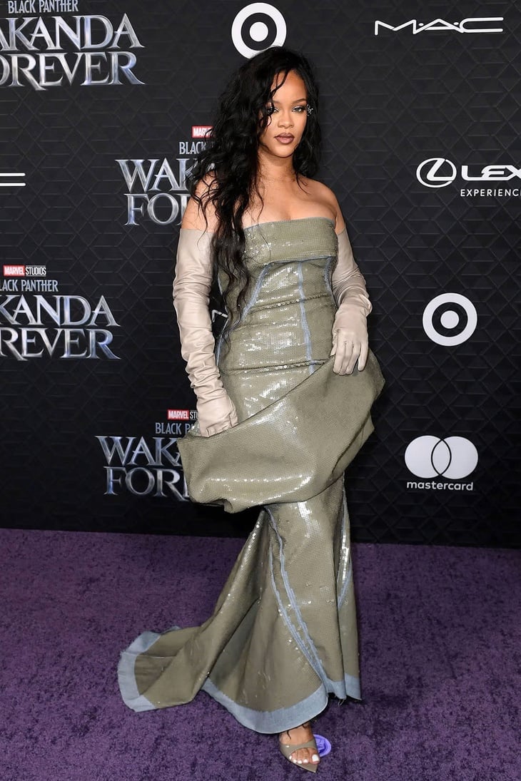 Rihanna - Ảnh 8.