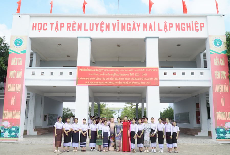 giu-vung-phat-huy-truyen-thong-dat-hoc-xu-nghe-4.jpg
