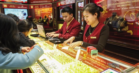 “Cởi trói” cho thị trường vàng