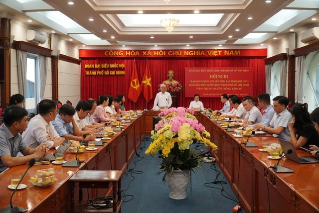 Kỳ vọng báo chí là diễn đàn phản ánh tâm tư, nguyện vọng của người dân- Ảnh 1.