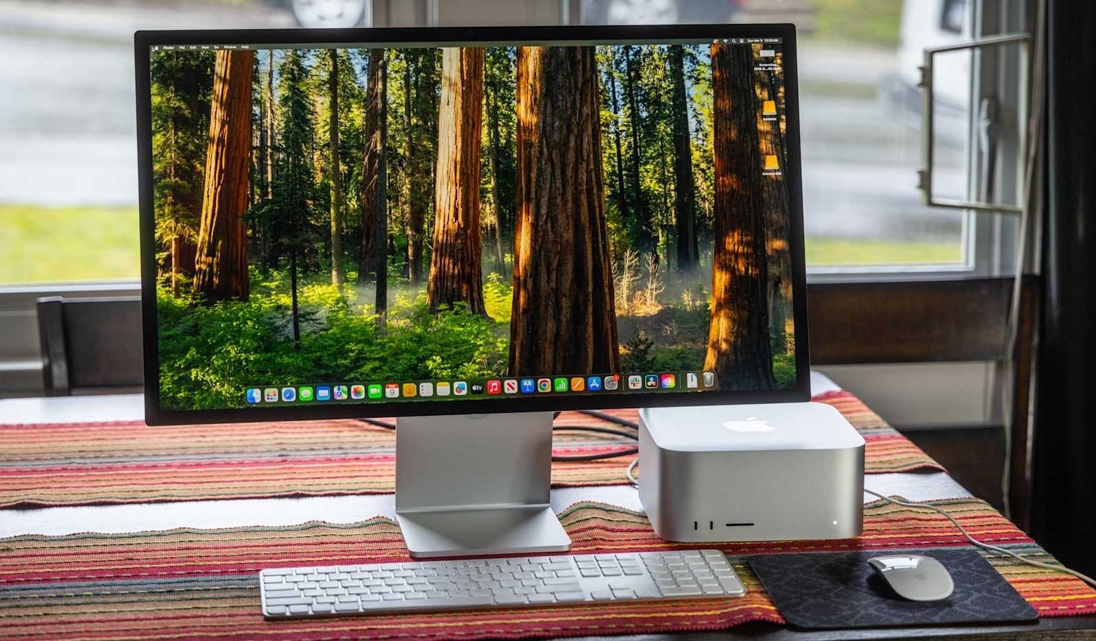 Apple MacBook Pro M5,  MacBook Air M4,  Apple ra mat MacBook,  may tinh Apple anh 2