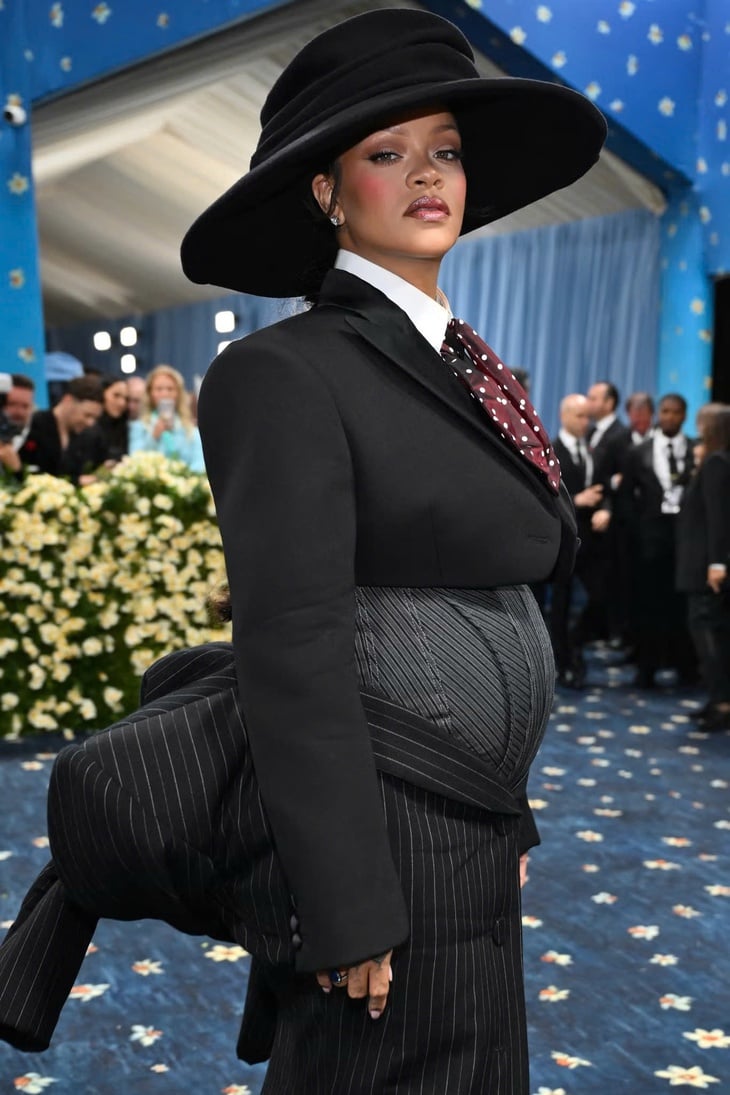 Rihanna - Ảnh 5.