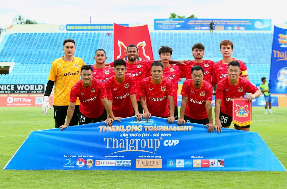 Tân binh Ninh Bình FC buộc đội tuyển Sinh viên Hàn Quốc phải chia điểm- Ảnh 1.