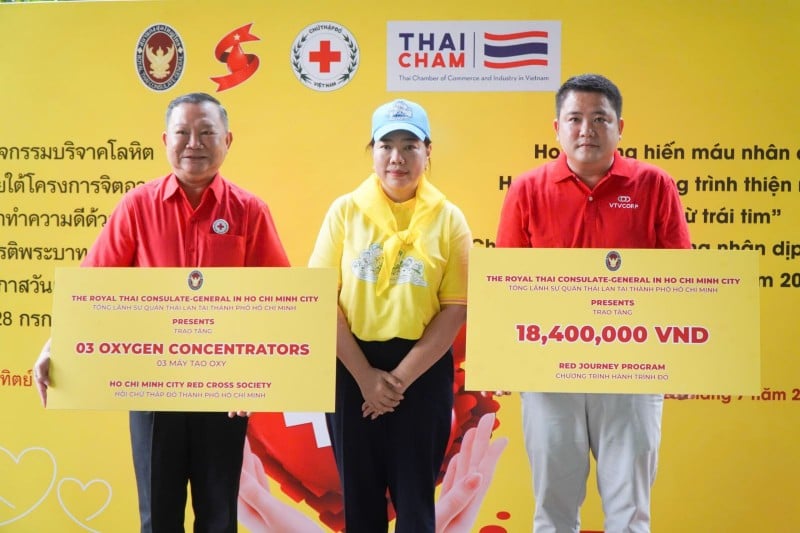 Hiến máu nhân đạo nối nhịp cầu sẻ chia giữa Việt Nam và Thái Lan