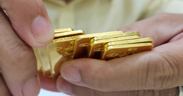 Gold price today 7-20: Forecast to increase next week despite slight decrease