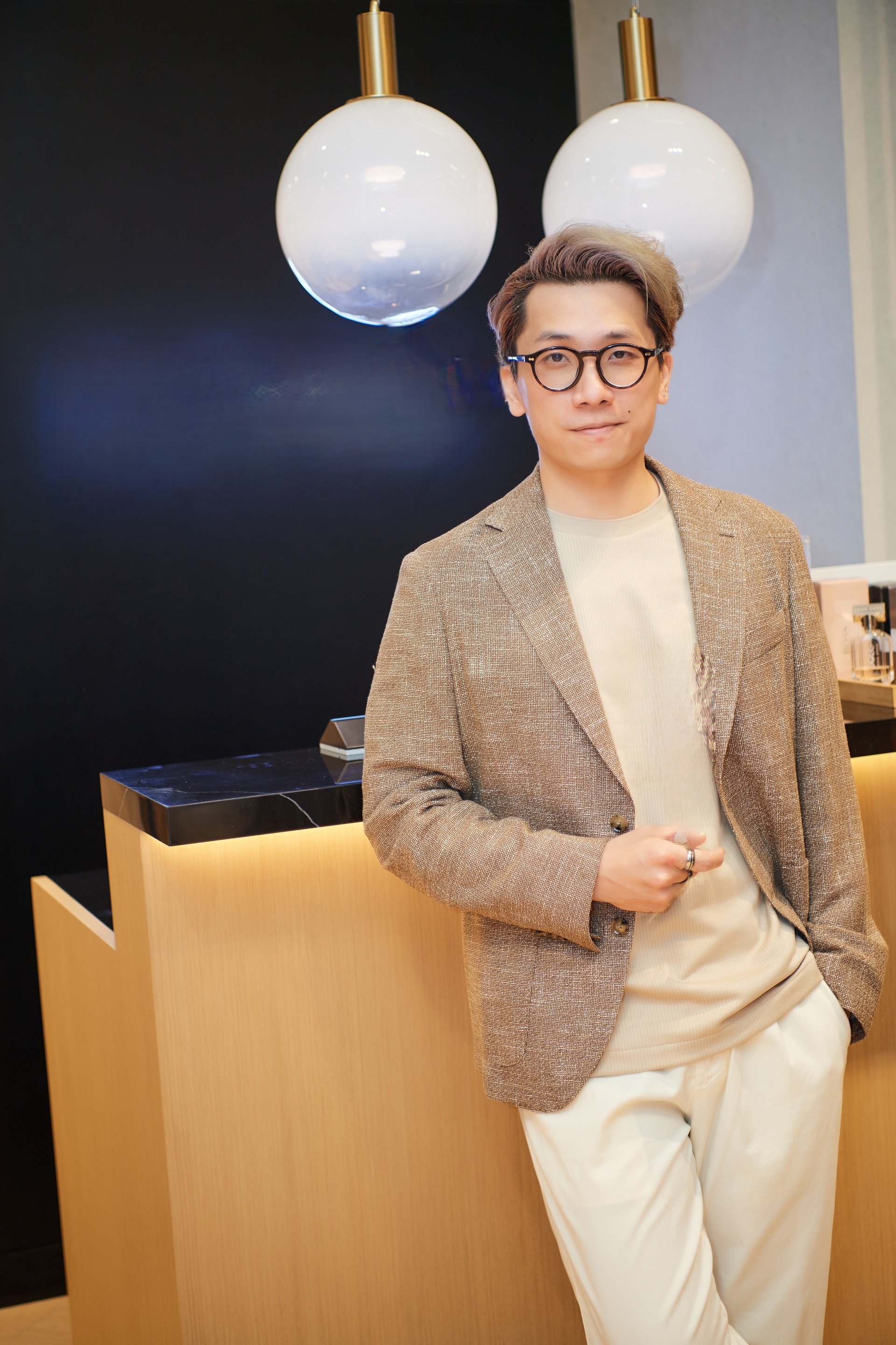 Thiên Minh, Bình An chuộng diện đồ tối giản nhưng vẫn sành điệu - 12