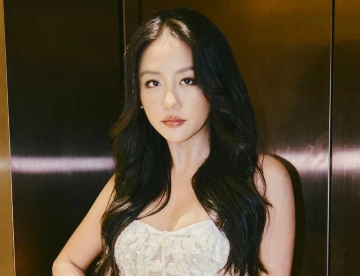 lật tàu - Ảnh 1.