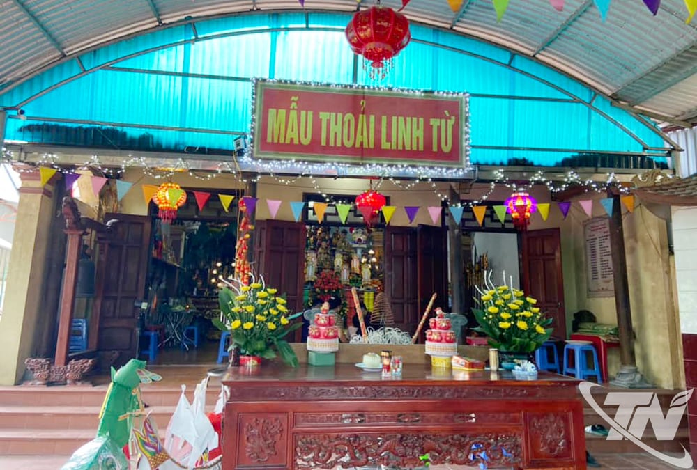 Ngôi đền Bến Than là nơi thờ mẹ nước.