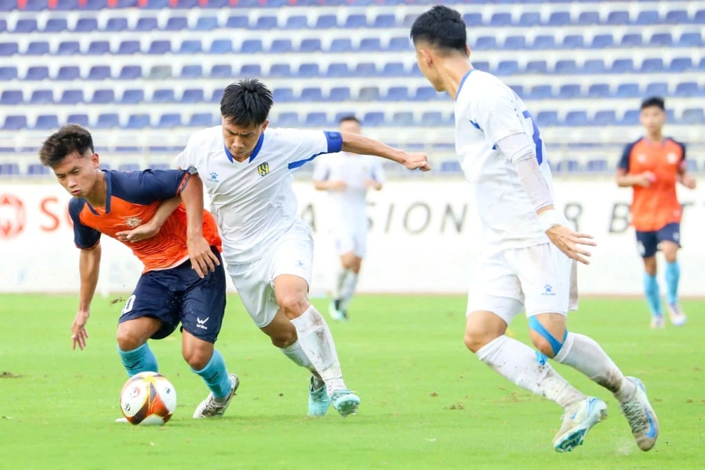 Khai mạc vòng chung kết giải bóng đá U21 quốc gia 2025 - 1