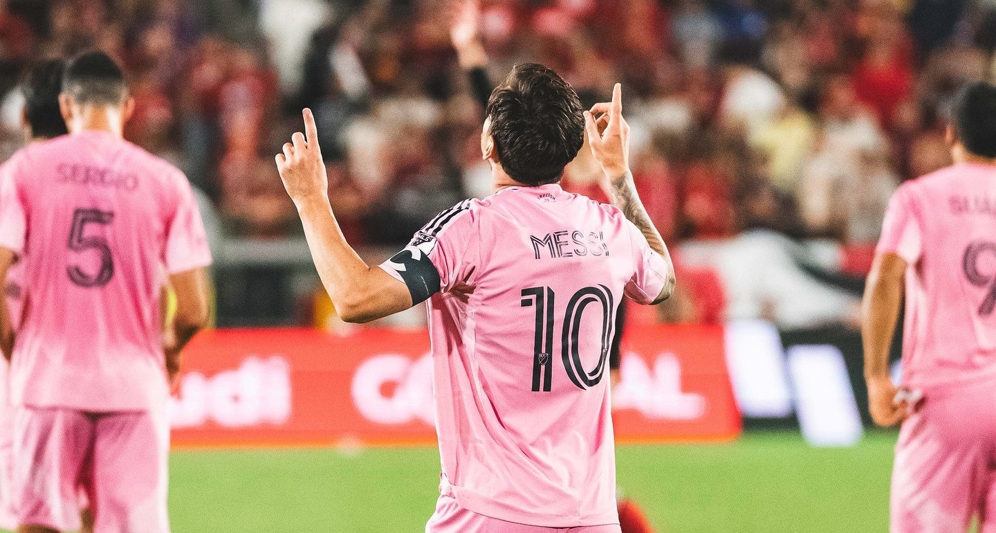 Messi thăng hoa rực rỡ, Inter Miami thắng trận 'rửa mặt'