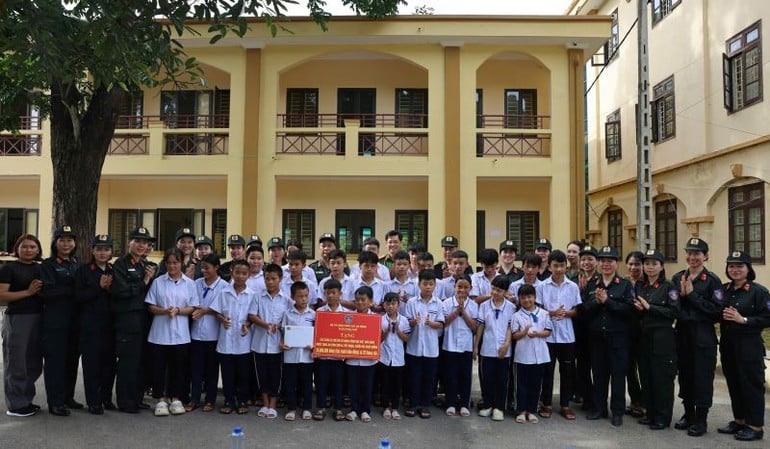 gen-o-z6820304032148-6d3dcc9821380bab5e92dfa1160ba566.jpg