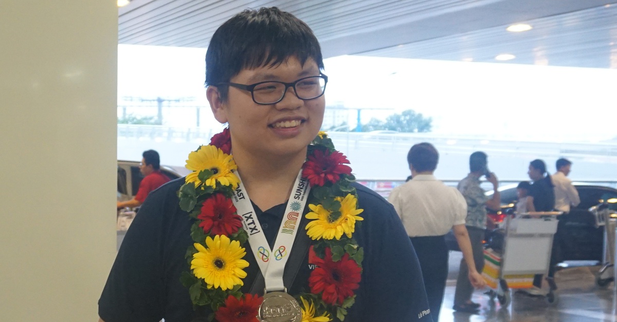 TP.HCM thưởng nóng 50 triệu cho học sinh giành huy chương bạc Olympic toán quốc tế 2025
