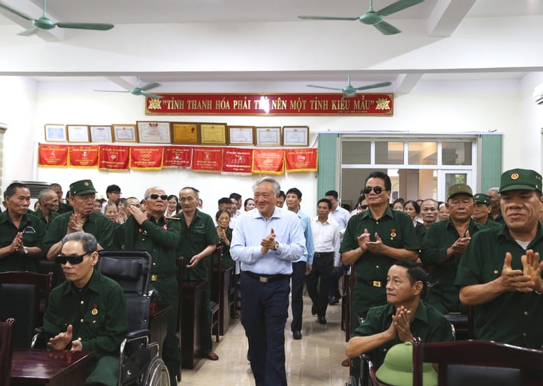 Đảng và Nhà nước luôn dành sự quan tâm đặc biệt trong chăm lo cho người có công, gia đình chính sách- Ảnh 1.