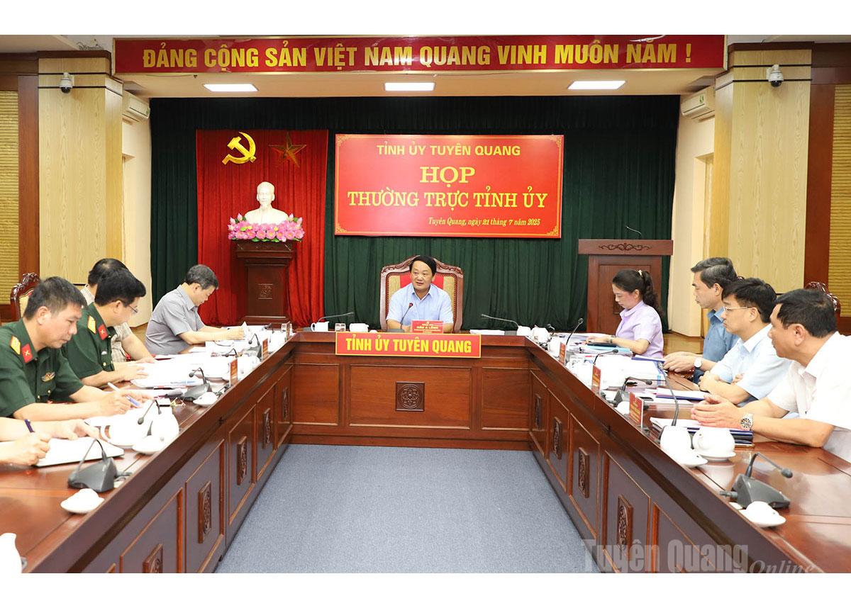 Thường trực Tỉnh ủy họp cho ý kiến nhiều nội dung quan trọng