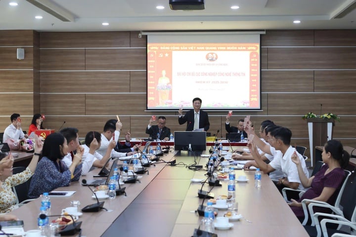 Cục CNCNTT khẳng định vai trò tiên phong, dẫn dắt lĩnh vực CNCNTT, công nghệ số - Ảnh 2.