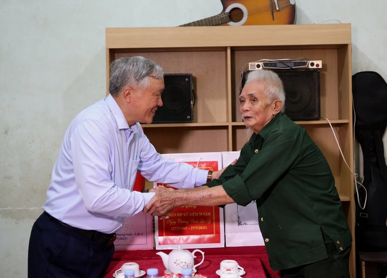 Đảng và Nhà nước luôn dành sự quan tâm đặc biệt trong chăm lo cho người có công, gia đình chính sách- Ảnh 7.