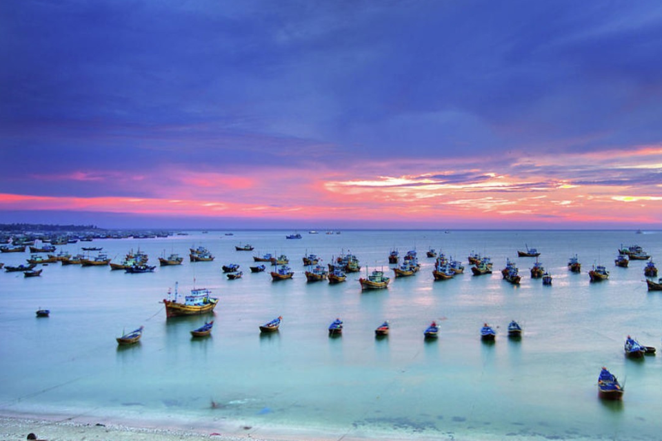 Top 4 bãi biển ở Phan Thiết nổi tiếng: Khám phá thiên đường nắng gió lý tưởng cho kỳ nghỉ hè