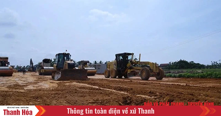 Implement land acquisition and clearance for investment projects using land in the province.