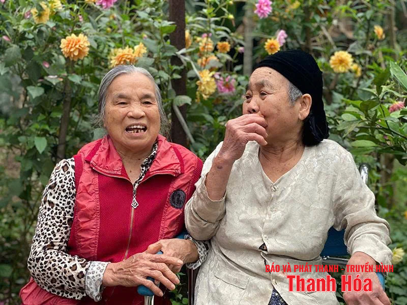 المحاربات من قرية ين فوك