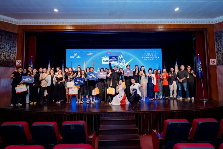 'Vai diễn cuối cùng' đạt 3 giải thưởng lớn MEDIA24H 2025, hiện thực hoá giấc mơ làm phim quốc tế  - Ảnh 3.