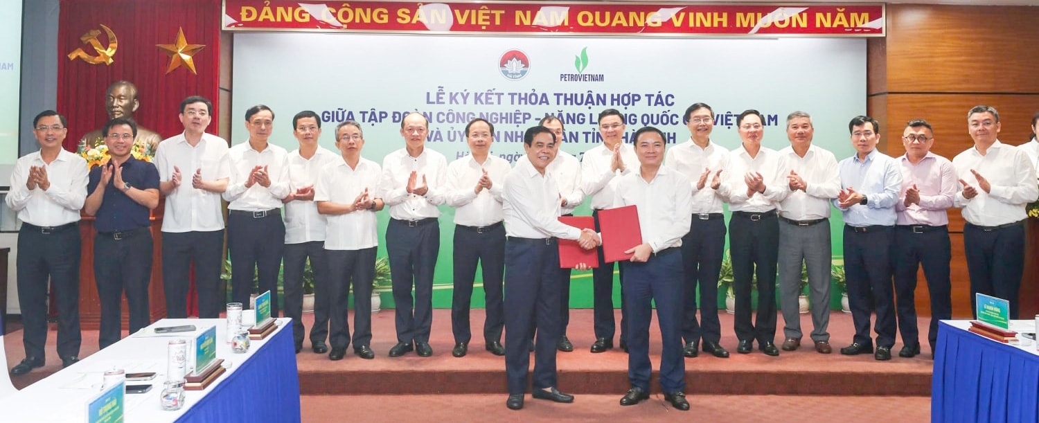 Petrovietnam tăng cường hợp tác phát triển cùng địa phương