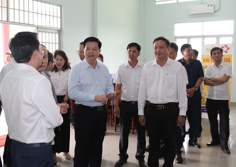 Xây dựng chính quyền gần dân, sát dân, phục vụ nhân dân tốt hơn- Ảnh 2.