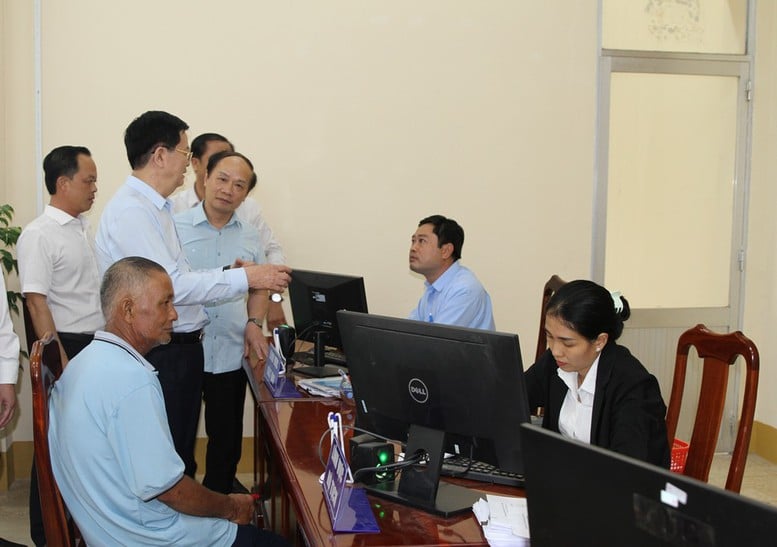 Xây dựng chính quyền gần dân, sát dân, phục vụ nhân dân tốt hơn- Ảnh 4.
