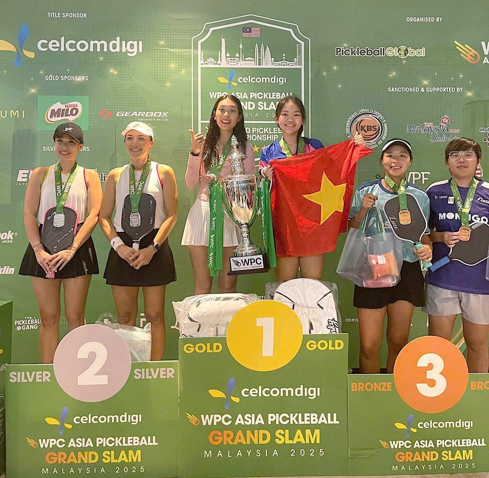 Tài năng 17 tuổi Jolie Lam vô địch World Pickleball Championship 2025  - ảnh 1