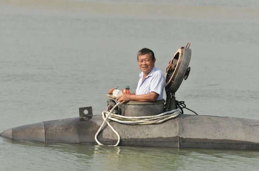 Tàu ngầm tự chế của nông dân Trung Quốc gây sốt: Lặn 8m, chạy bằng pin - 1