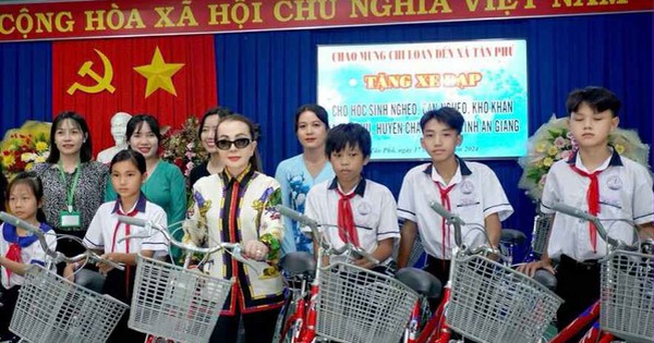 Kim Loan - Người gieo yêu thương và gìn giữ hồn văn hóa Việt