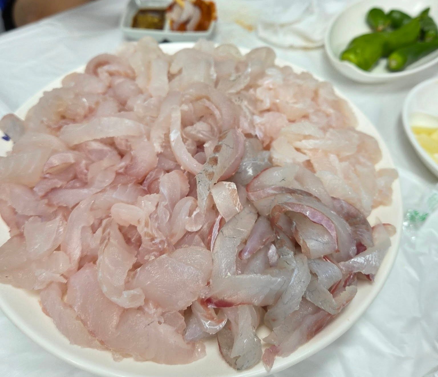 Ông Park đăng ảnh ngầu, trò cưng Văn Toàn bình luận 'mặn mòi' - Ảnh 3.
