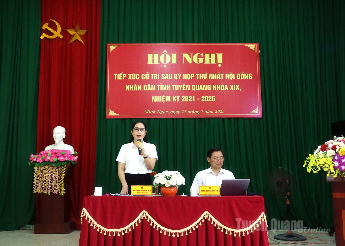 Tổ đại biểu số 11 HĐND tỉnh tiếp xúc cử tri tại xã Minh Ngọc.