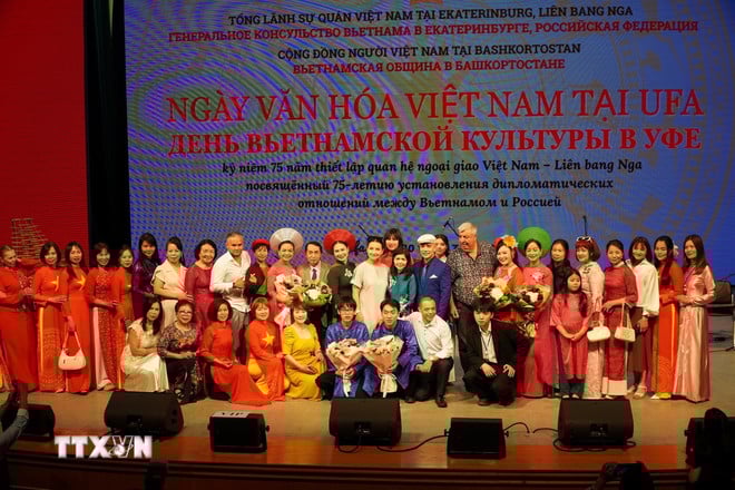 ttxvn-quan-he-viet-nga-8161503.jpg