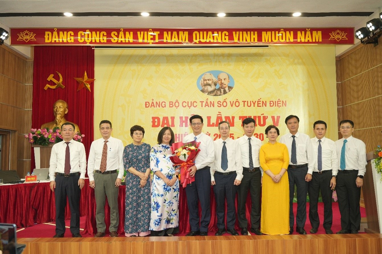 Đại hội Đảng bộ Cục Tần số vô tuyến điện lần thứ V nhiệm kỳ 2025-2030 thành công tốt đẹp - Ảnh 4.
