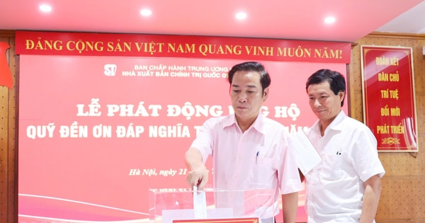 Nhà Xuất bản Chính trị quốc gia Sự thật phát động ủng hộ Quỹ “Đền ơn đáp nghĩa”
