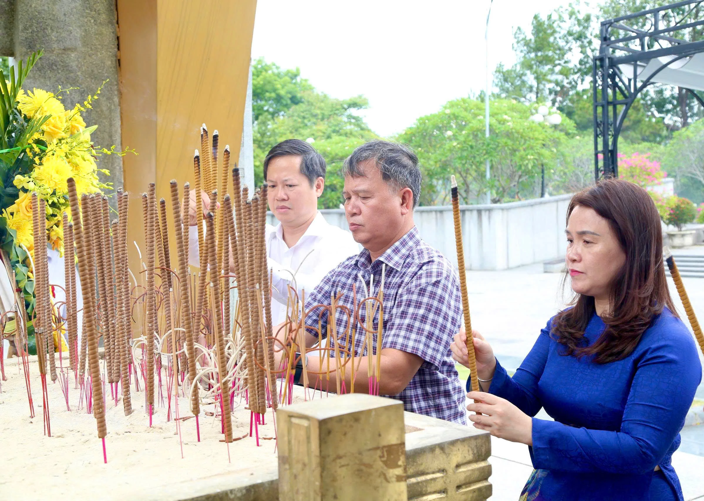Ủy ban Kiểm tra Trung ương tổ chức các hoạt động tri ân tại Quảng Trị