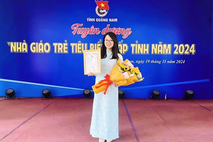 Cô giáo 9x đứng sau thành công của 4 thủ khoa văn, 1 thủ khoa khối C00- Ảnh 4.