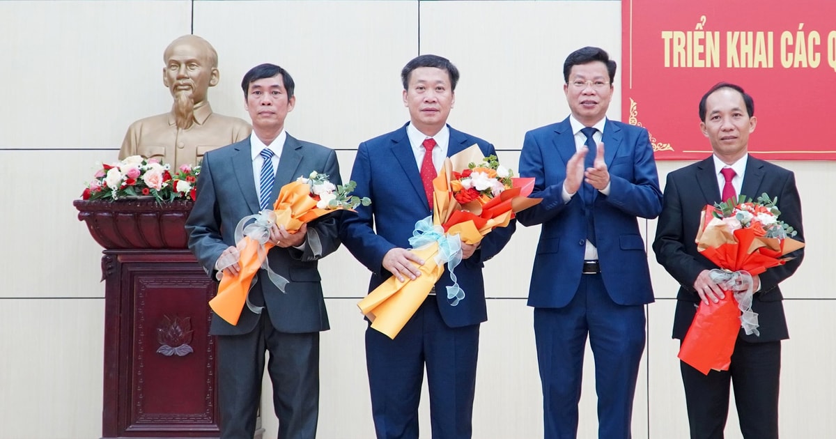 សូមស្វាគមន៍ចំពោះមហាសន្និបាតលើកទី ១ នៃគណៈកម្មាធិការបក្សសង្កាត់ Nam Gia Nghia អាណត្តិ 2025 - 2030 Nam Gia Nghia ឆ្ពោះទៅរកអរិយធម៌ វិបុលភាព ស្នេហា