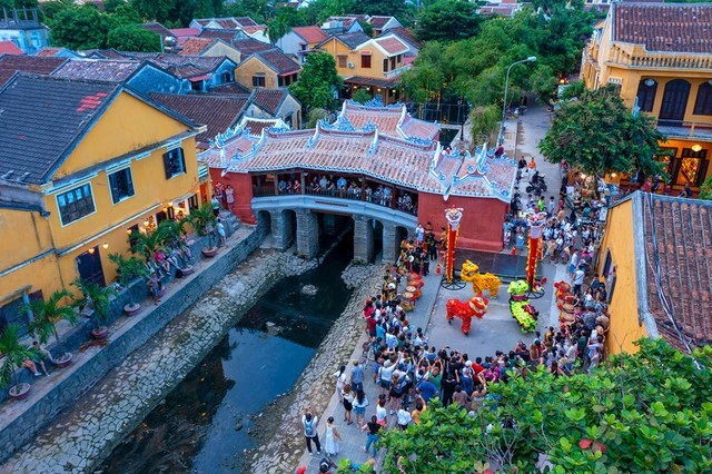 Hội An bứt phá trở thành đô thị du lịch thông minh mang hồn di sản