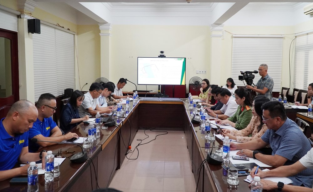 4.000 VĐV tham gia giải chạy “Quang Tri International Marathon” và giải bơi - chạy “Aqua Warriors Quang Tri 2025” - ảnh 3