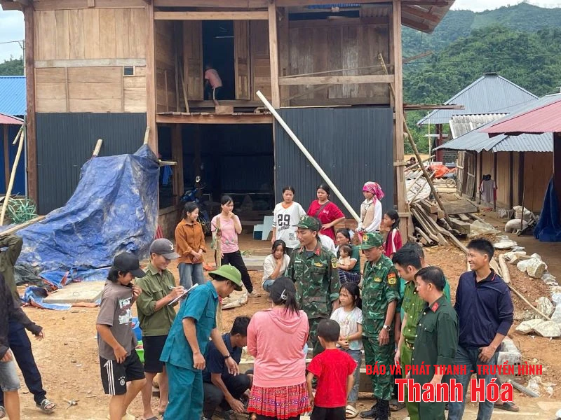 Các lực lượng quânn sự, biên phòng hỗ trợ Nhân dân trước khi bão đổ bộ