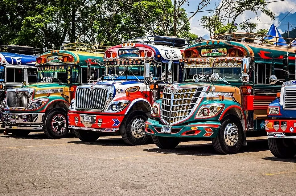 Khám phá thế giới: 10 phương tiện công cộng độc đáo nhất thế giới