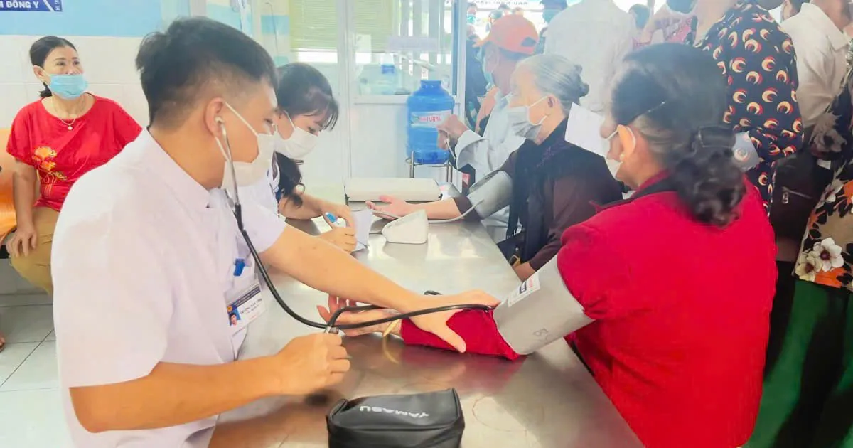 Đảm bảo quyền lợi bảo hiểm y tế của người dân đặc khu Côn Đảo