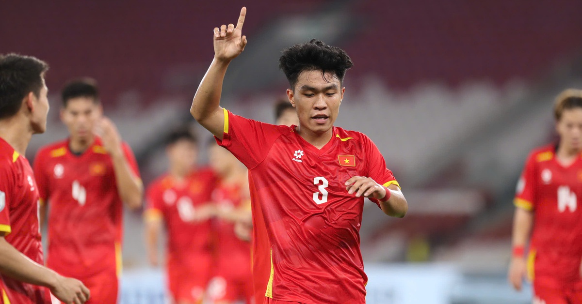 U23 Việt Nam - U23 Campuchia (hết hiệp 1) 1-0: Lý Đức mở tỉ số