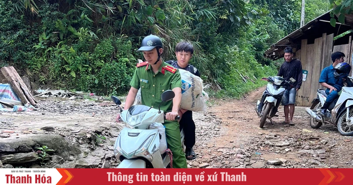 ប៉ូលីស Thanh Hoa បានជម្លៀសប្រជាជនជាបន្ទាន់ទៅកាន់ទីទួលសុវត្ថិភាព