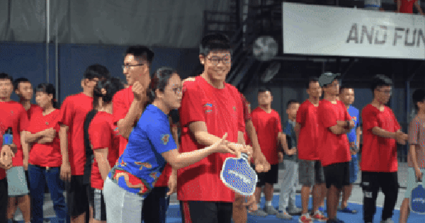 VIDEO: Ấm áp lớp học pickleball miễn phí cho trẻ tự kỷ, khuyết tật trí tuệ