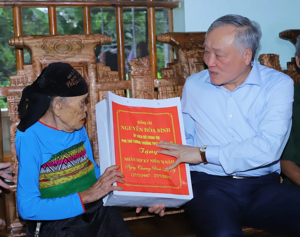Binh 2.JPG