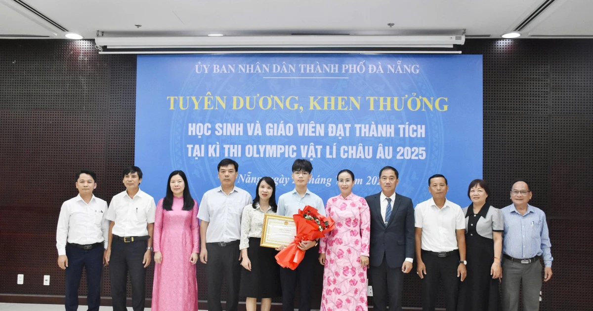 Đà Nẵng khen thưởng học sinh và giáo viên đạt giải Kỳ thi Olympic Vật lý Châu Âu